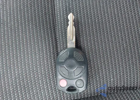 2011 Ford Taurus Sel z USA, uszkodzony, nr VIN 1FAHP2EW4BG166366